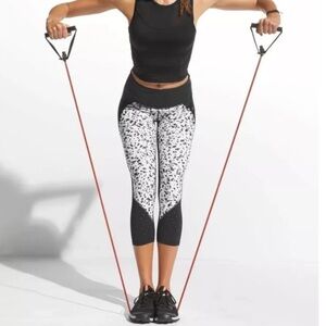 Athleta Printed Stealth TruCool Capri Leggings Black/White Size Small